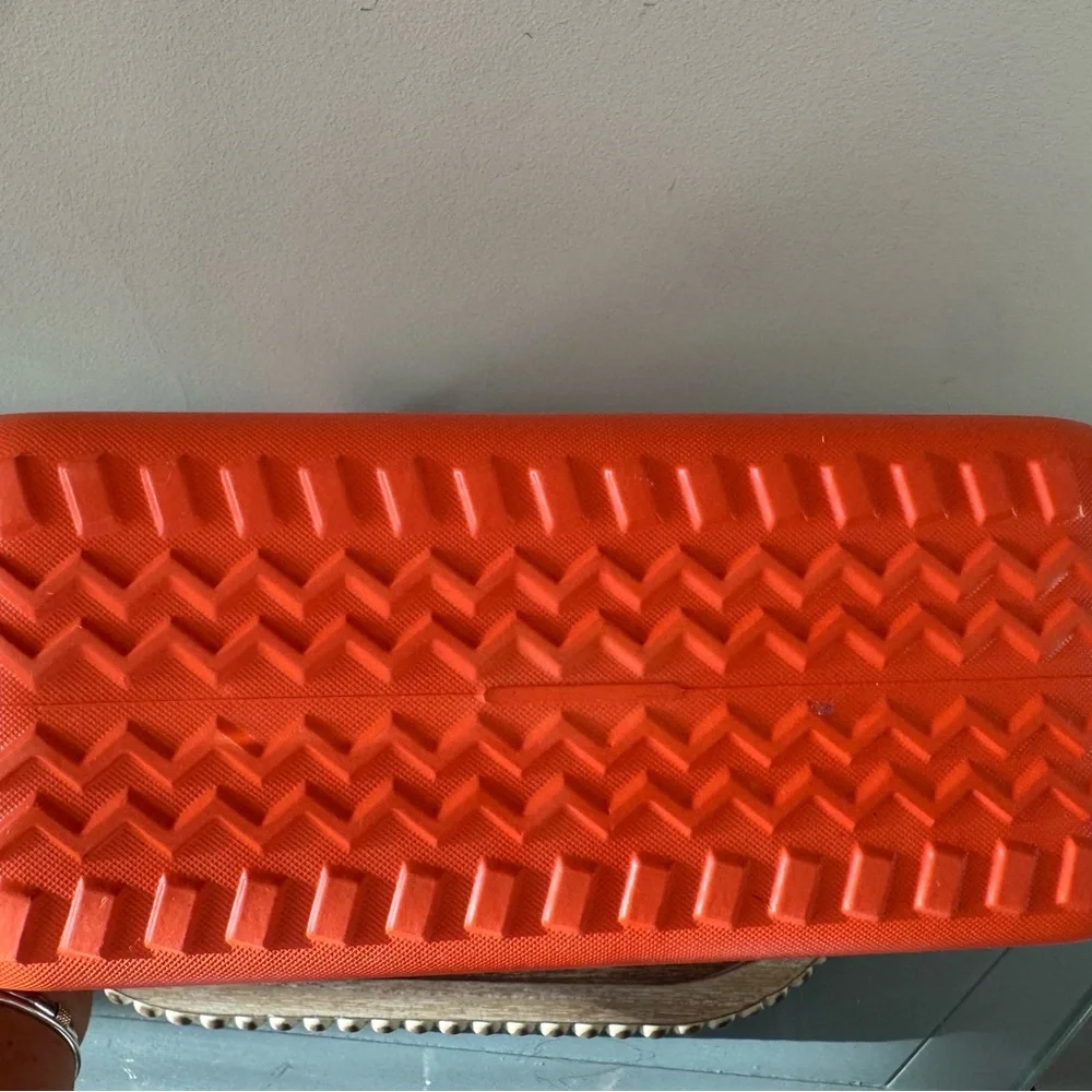 NWT EVA Bogg or Croc style pumpkin Waterproof Tote - Bitty Size- orange - Picture 7 of 7